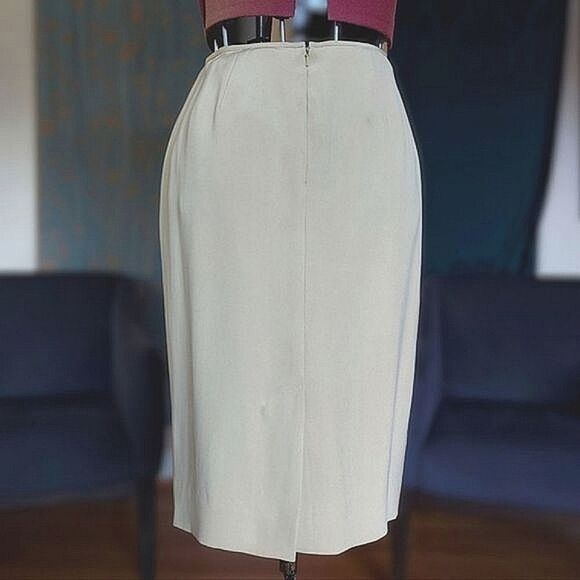 Vtg Dana Buchman cream silk high waisted below knee pencil skirt - Picture 2 of 14